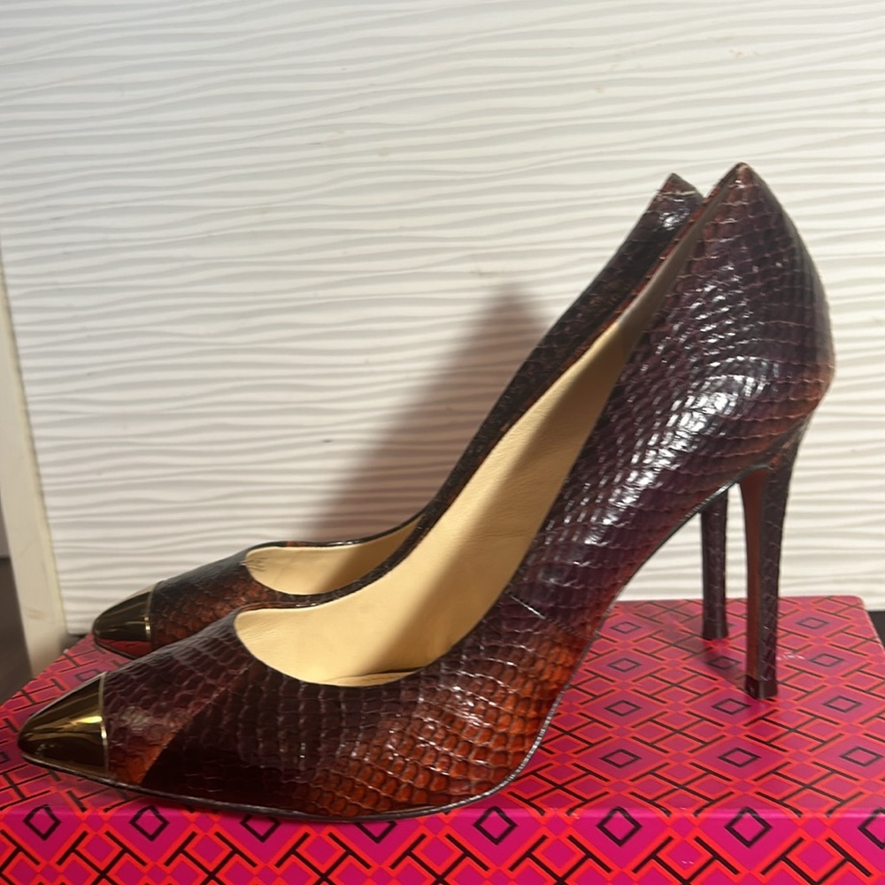 Genuine Snakeskin Leather heels, Sz 9 (EU39)